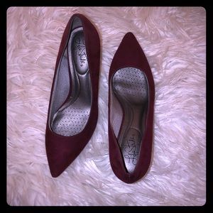 Lifestride maroon heels. Gently used